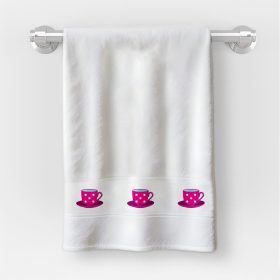   Osuška v rozmere 30x50 cm s nápisom MŠ Ružová s bodkovaným vzorom hrnčeka